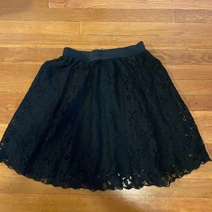 Back lace mini skirt H&M divided size 6 elastic